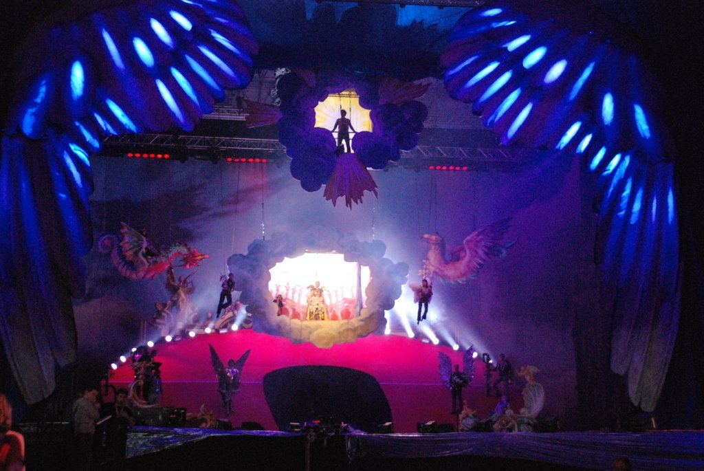Life Ball 2011 Opera Stage Design for G. F. H�ndel: Rinaldo